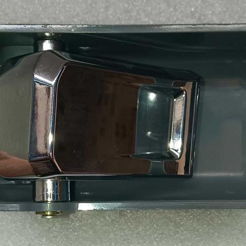 Shacman Left Car Door Inner Handle DZ14251340016 Heavy Truck Spare Parts